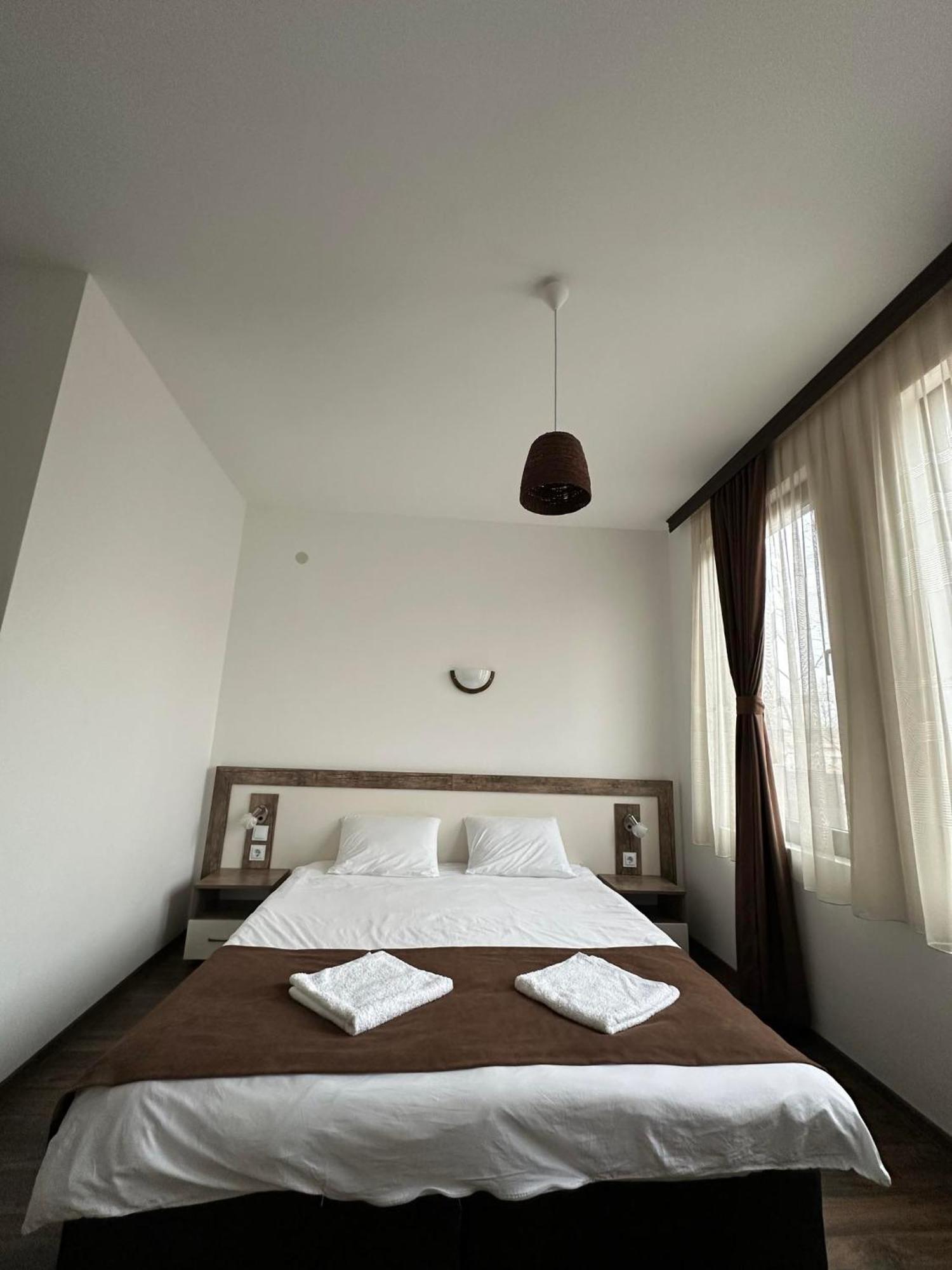 Hotel Бялата Къща Chakalarovo Zewnętrze zdjęcie