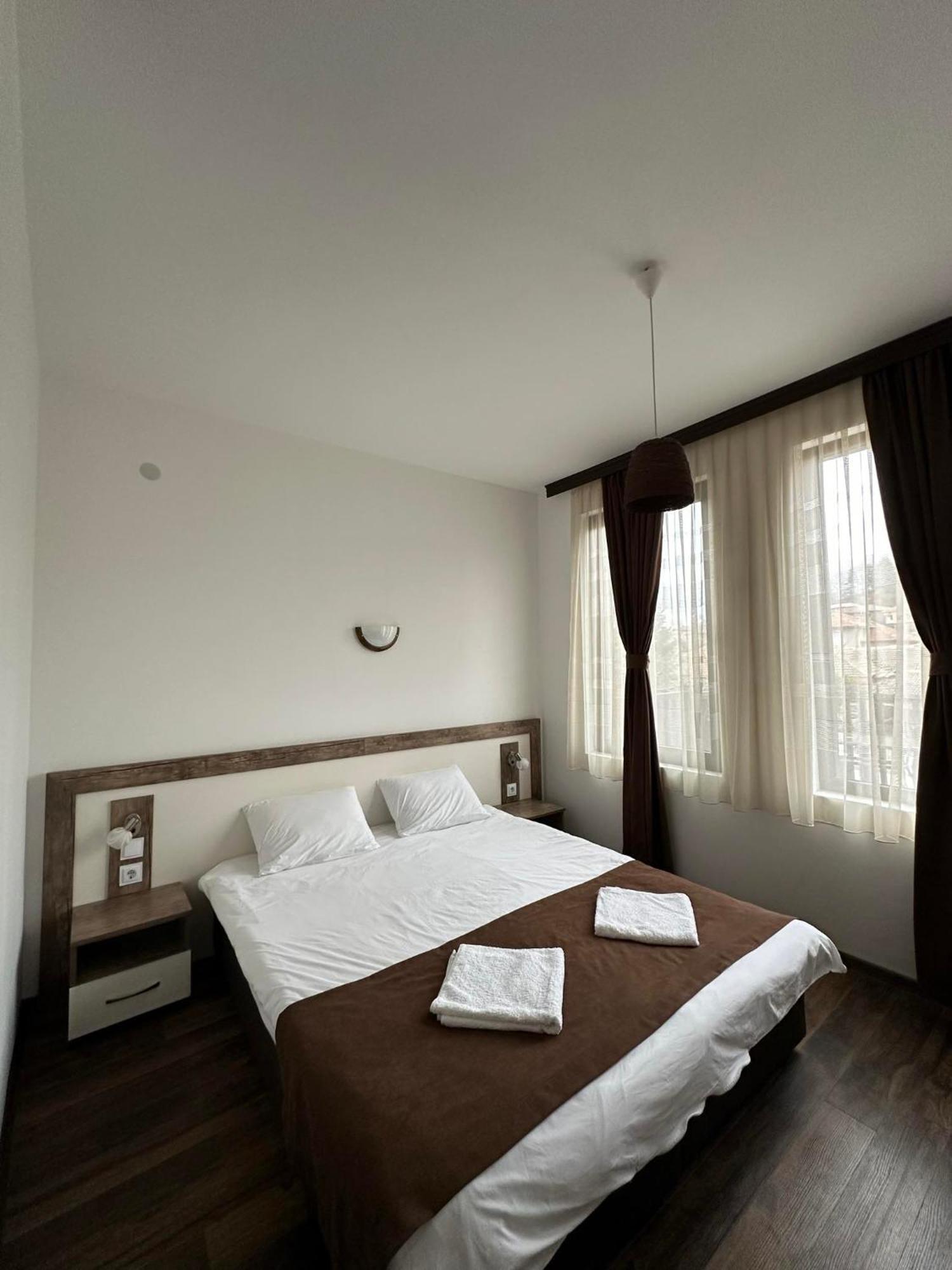 Hotel Бялата Къща Chakalarovo Zewnętrze zdjęcie