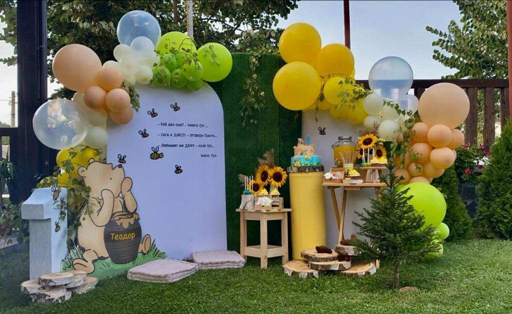 Hotel Бялата Къща Chakalarovo Zewnętrze zdjęcie