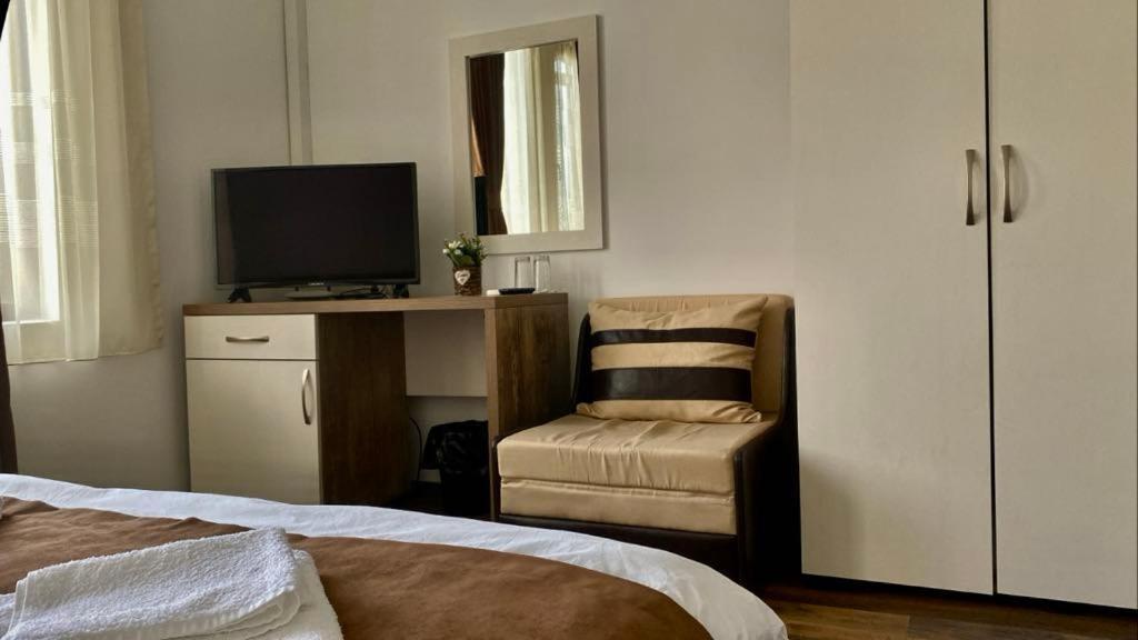 Hotel Бялата Къща Chakalarovo Zewnętrze zdjęcie
